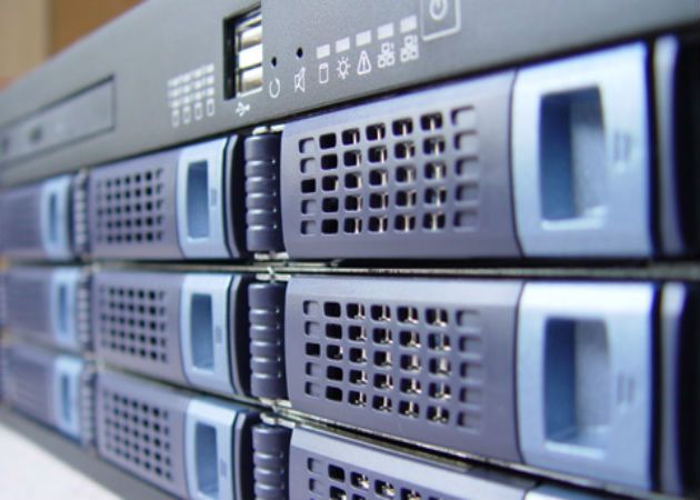 Servidores locales vs. nube para empresas en Cancún
